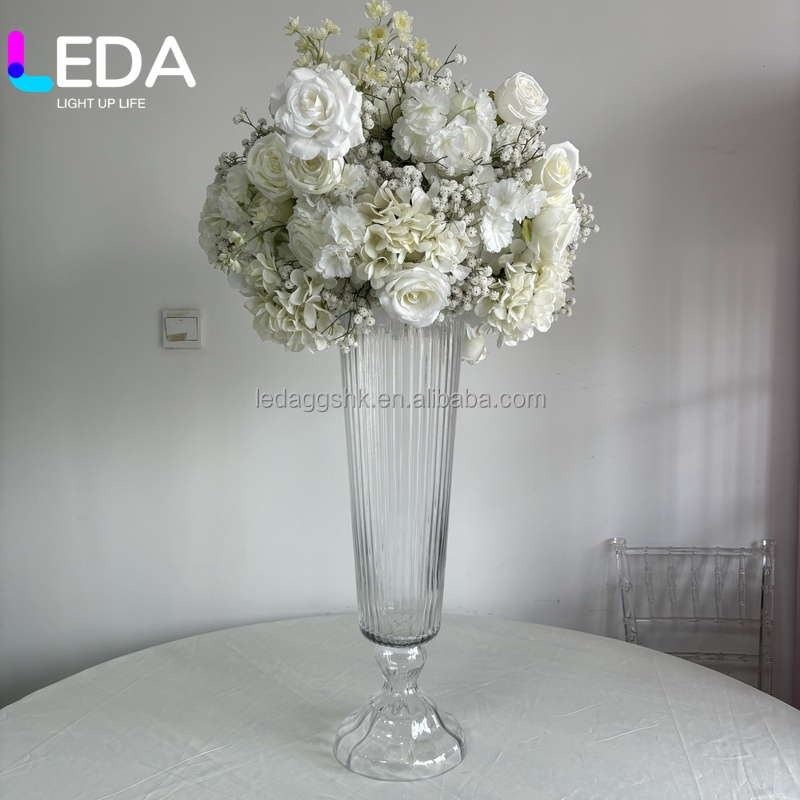 Clear vase