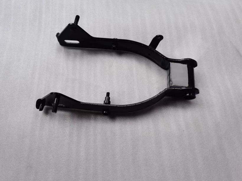 Black single without pedals