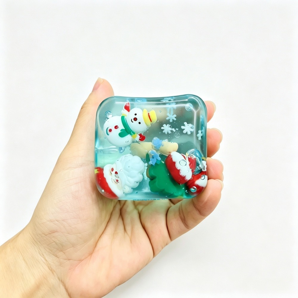 Cube de Noël bleu avec boîte