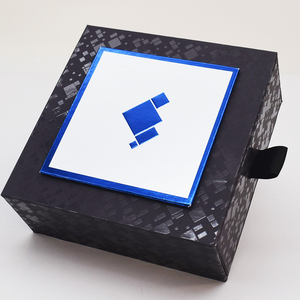 ISO9001 Luxury Hexagon Cardboard Gift <strong>Box</strong> with Custom Logo Embossed and Matt Laminated Design Big Logo Packaging - Product Image 1