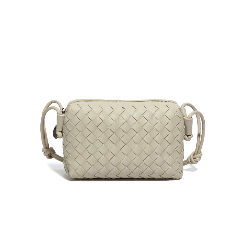 B1732-1 # สีขาวข้าว