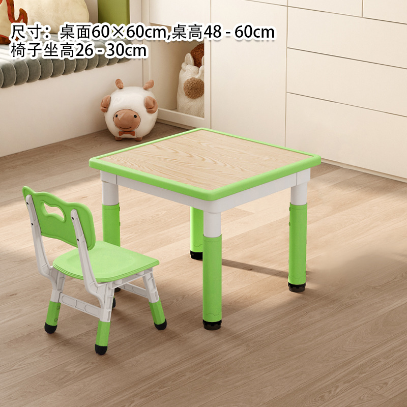 Una mesa y una silla en madera veteada y verde fruta.