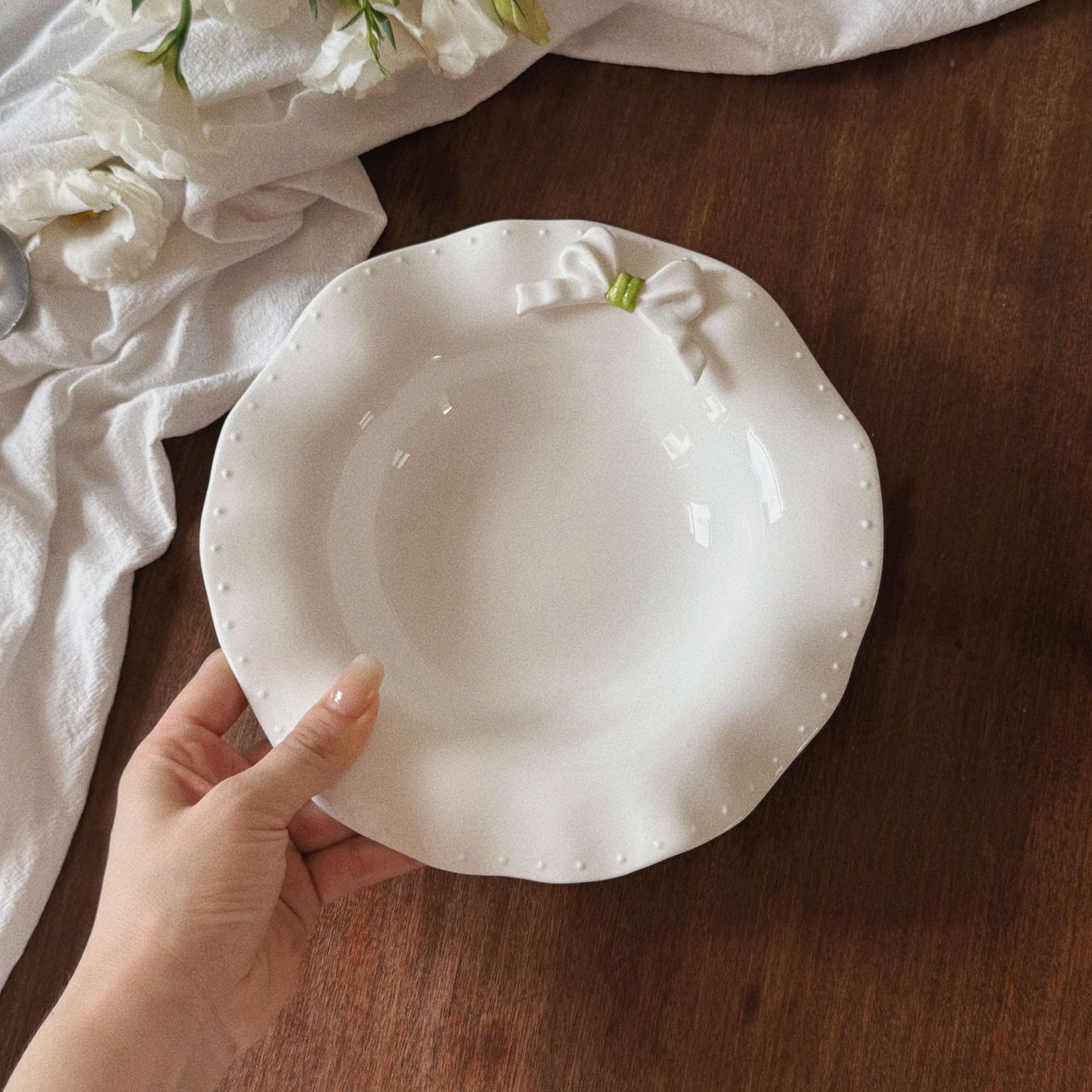 Green bow irregular plate 22*5cm