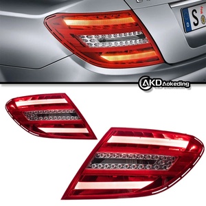 2007-2013 C-Class w204 đuôi đèn lắp ráp phong cách ban đầu LED phanh ánh sáng màu đỏ ống kính cho phía sau sửa đổi cho mô hình mới - Product Image 5