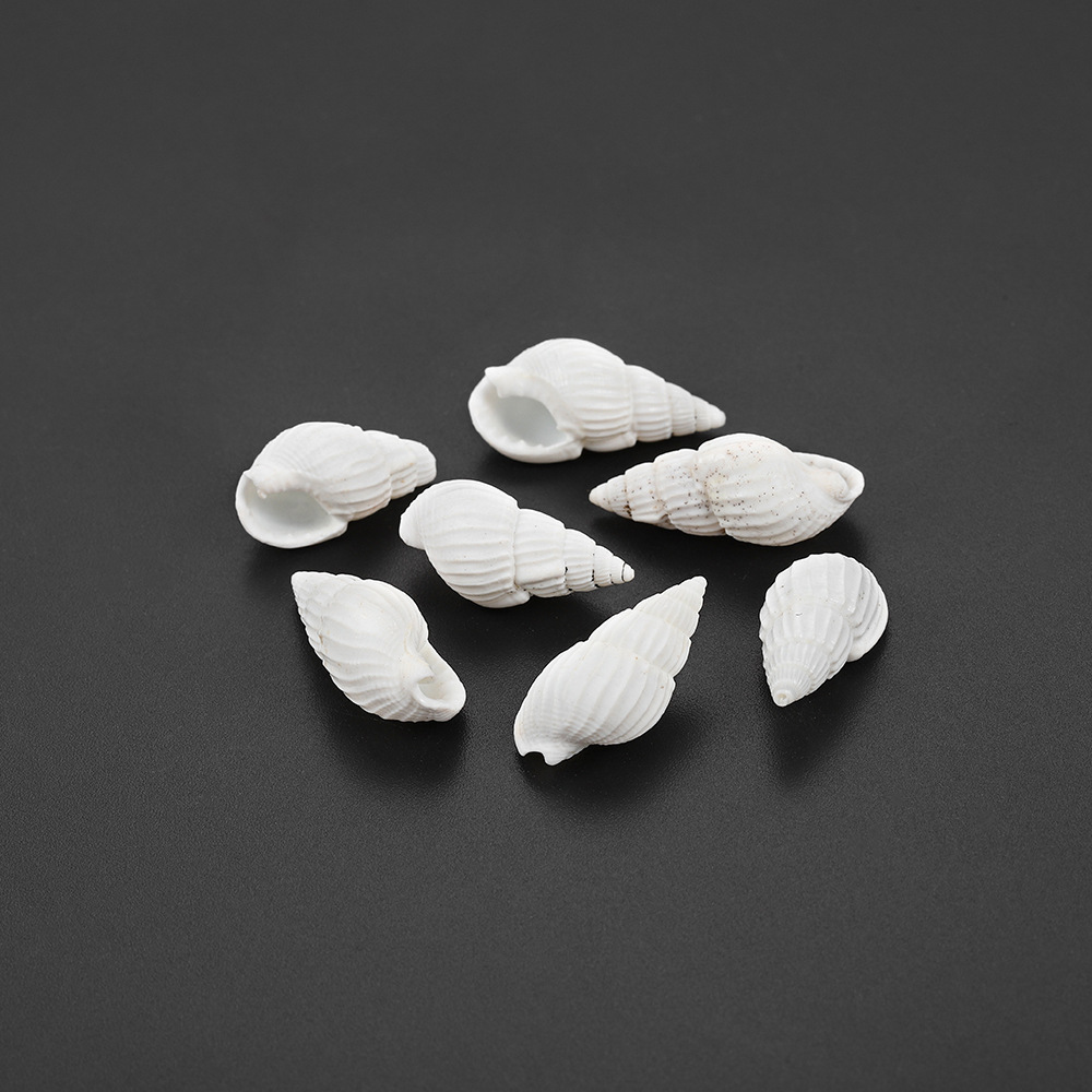 White (approximately 120 beads)