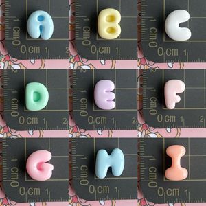 เคสยางพร้อมกิ๊บติดผมรูปตัวอักษรภาษาอังกฤษ ABCD อุปกรณ์เสริมเรซิ่นแบบผสมมีตัวอักษร26ตัว - Product Image 4