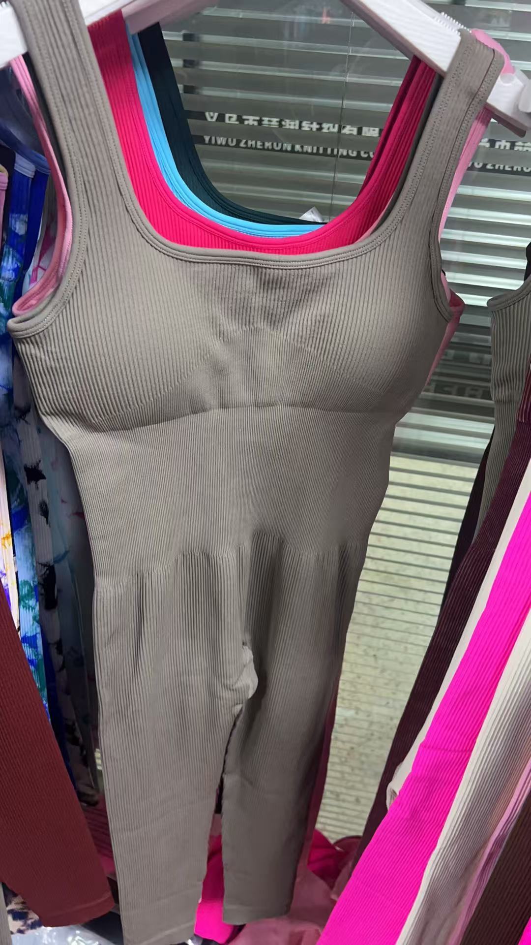 Kaki