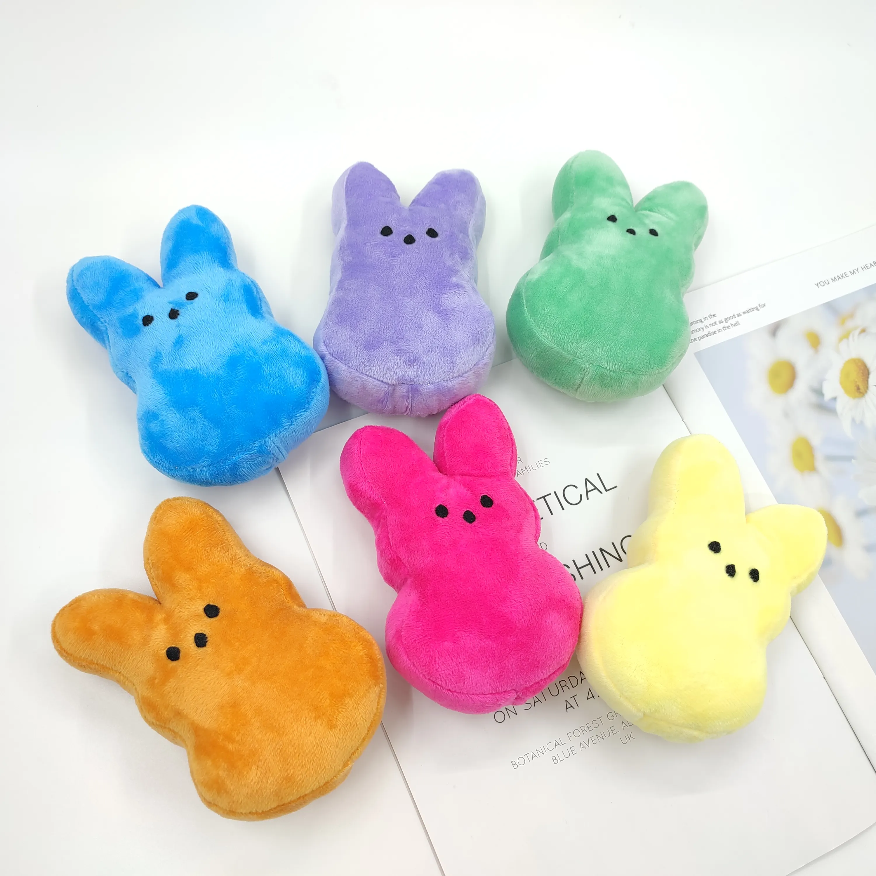 2023 Decoraciones de Pascua Nuevo conejito colorido Conejos de peluche Peeps Bunny