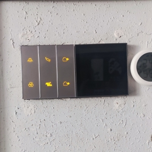 ART DNA المنزل الذكي Tuya <span class=keywords><strong>Zigbee</strong></span> البوابة شاشة التحكم في المركز الرئيسي - Product Image 6