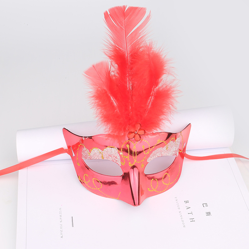 Maschera di piume non luminose, rossa
