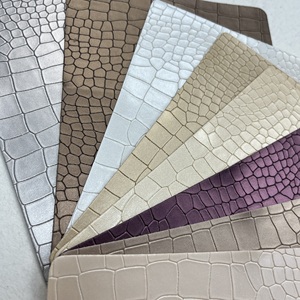 Bagaj ve çanta için ücretsiz örnek PVC Faux deri kumaş, bagaj dekorasyon için PU Rexine deri malzeme Stocklot levhalar - Product Image 3