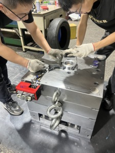Прецизионная индивидуальная оснастка для производства сложных деталей - Product Image 6