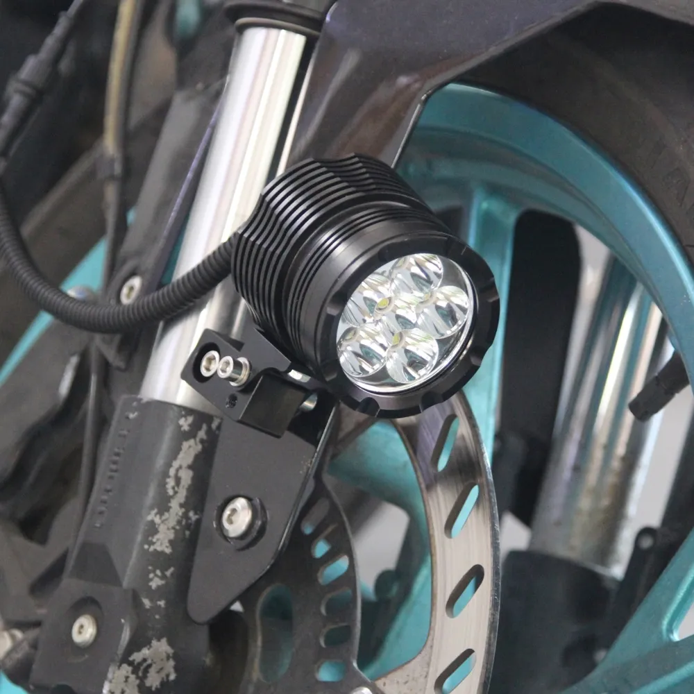 Soporte de expansión para faros LED de motocicleta, luces deportivas antiniebla de haz alto bajo para Cafe Racer Chopper jeep, abrazadera de tubo