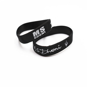2024 Hot Bán nổi tiếng Ấn Độ thể thao MS dhoni Silicone dây đeo cổ tay Debossed khuyến mại Vòng đeo tay - Product Image 2