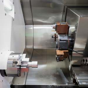 CKX6440 Herramientas de corte de torno CNC de alta velocidad Sistema de control numérico de cama inclinada Precio competitivo para trabajos de servicio mediano - Product Image 5