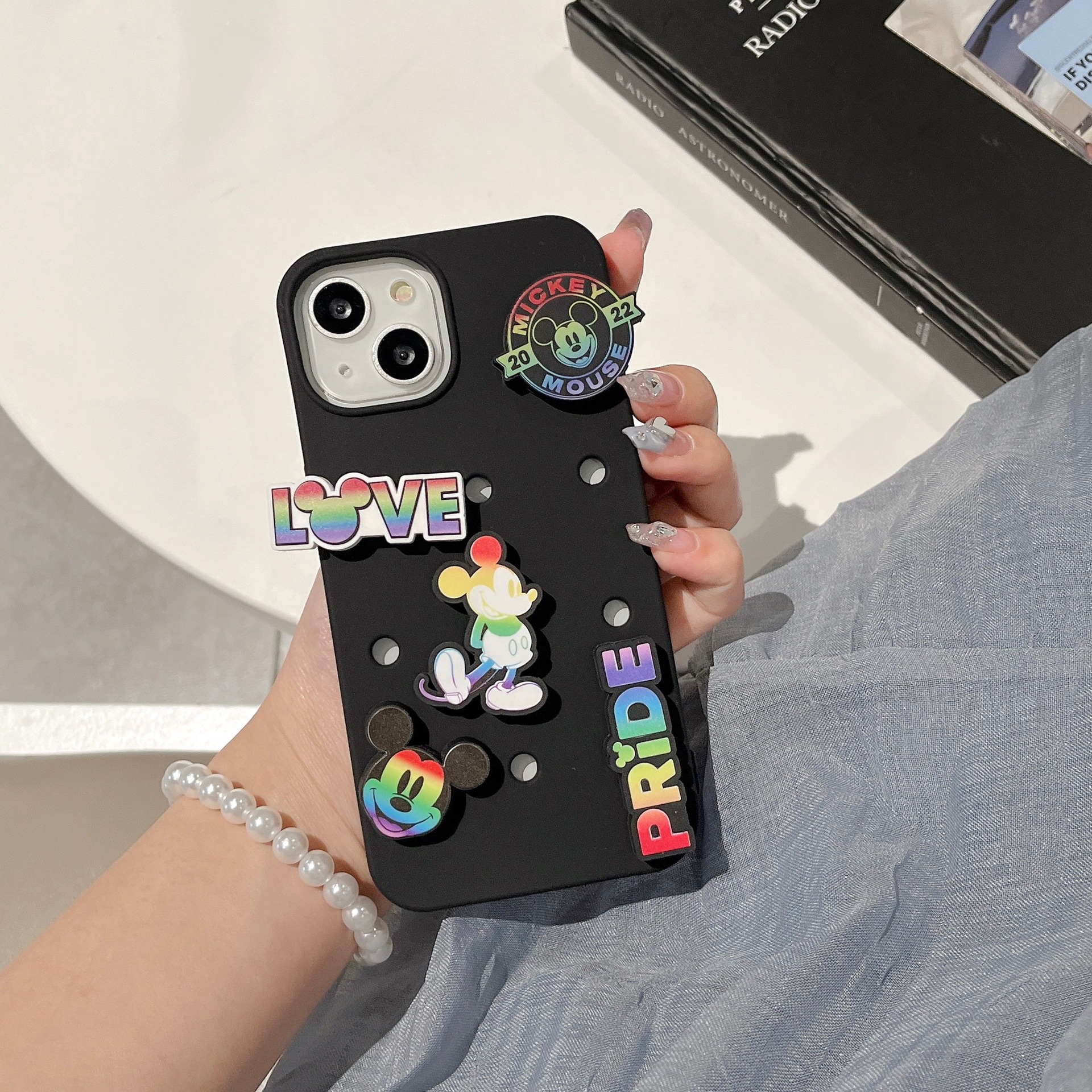 Accessoires Mickey Mouse noirs + colorés