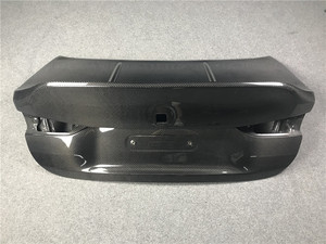 4シリーズクーペG22用ドライカーボンCSLトランク完璧な装備が保証されています - Product Image 4