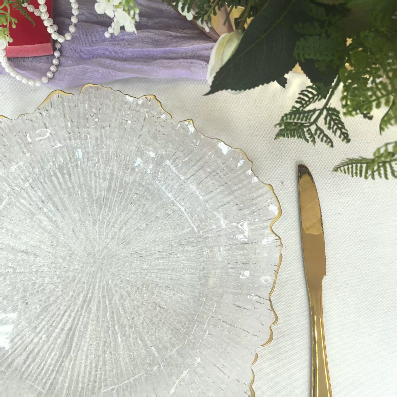 Bordure dorée faite à la main