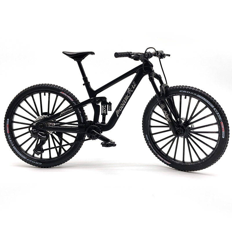 Bicicleta de montaña 1:8, un exquisito modelo en color negro.