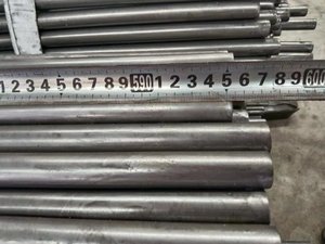 C45 Q235B end8 EN18 قضيب صلب مستدير مسحوب على البارد قضيب مربع قضيب صلب سداسي للآلات - Product Image 3