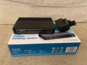 TP-Link TL-SG1008D 8-Port-Gigabit-Desktop-SNMP-QoS-VLAN-Ethernet-Switch Neuer POE auf Lager stapelbar