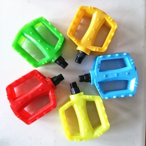 Chất lượng cao giá rẻ nhựa màu đen Xe Đạp bàn đạp 9/16 & 1/2 inch anxle đạp xe đạp cho trẻ em xe đạp - Product Image 2