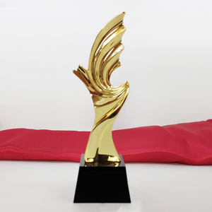 Custom Crown Shape Metal Trophies New Fashion Engraved Logo <strong>Awards</strong> for Enterprises Metal Crafts - Product Image 2