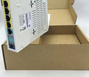 Mikrotik RB260GSP/CSS106-1G-4P-1S 5xギガビットPoE出力イーサネットスマートおよび1つのSFPケージネットワークスイッチ - Product Image 4