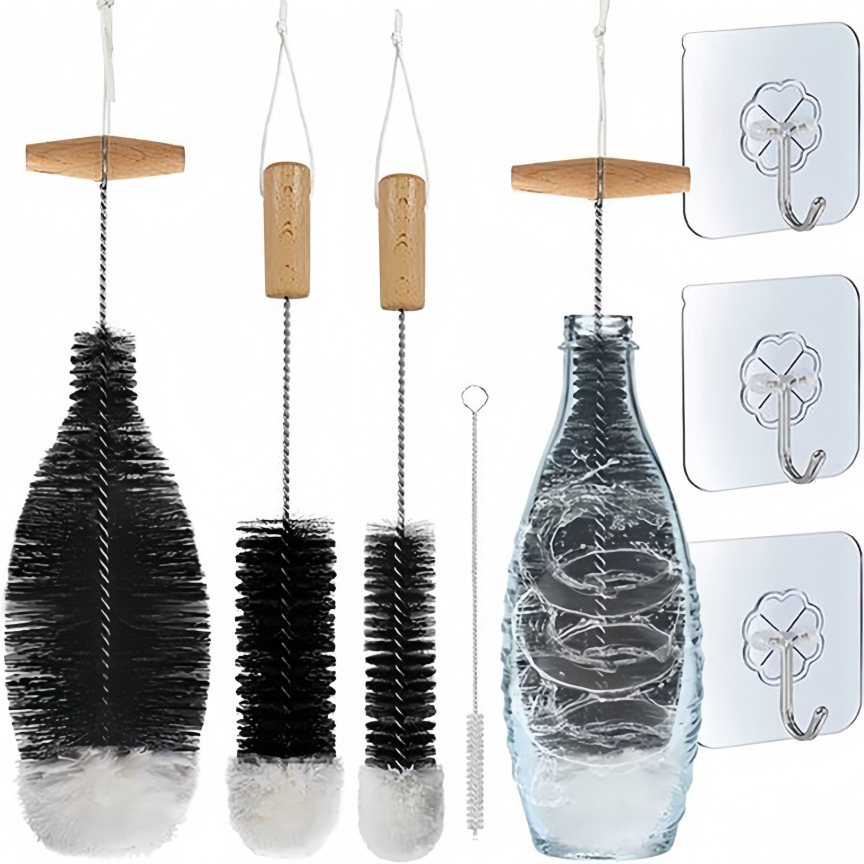 Ensemble trois pièces noir avec poignée + 1 brosse à paille + 3 crochets