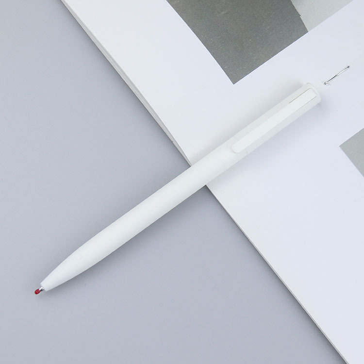 White - 0.5mm (black)
