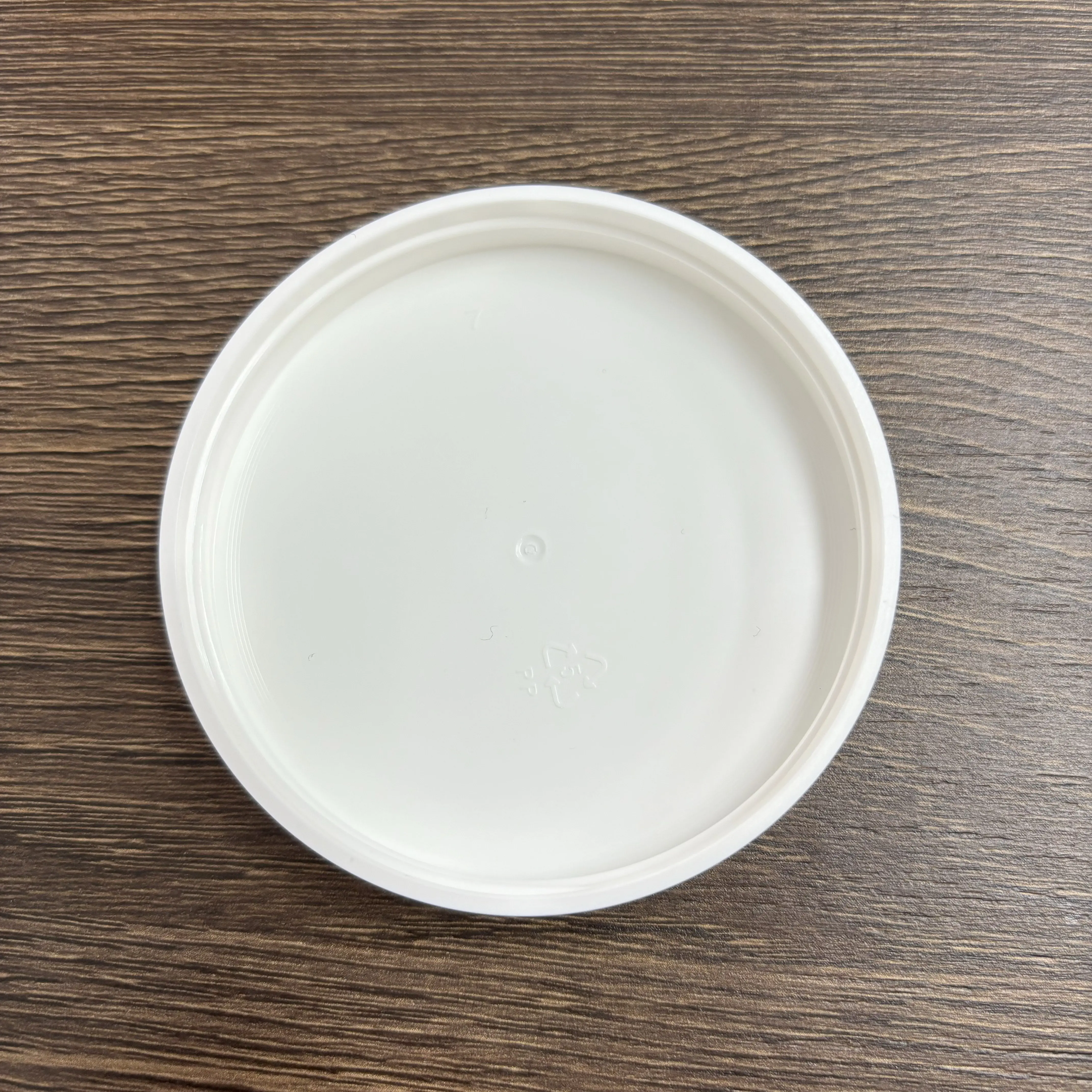 कप सोडा टिन कैन ट्यूब के लिए 73 मिमी कस्टम आकार की बोतल कवर फ्लिप टॉप कैप ईओई सफेद सिलिकॉन पीई पीपी पीईटी प्लास्टिक ढक्कन
