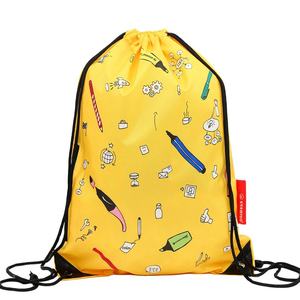 MOQ bajo personalizado reutilizable Tropical Pull <span class=keywords><strong>String</strong></span> Bag Mochila con cordón de poliéster Mochila escolar con cordón para uso al aire libre