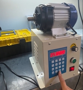 Macchina automatica di avvolgimento del trasformatore di velocità regolabile della macchina di avvolgimento del filo di alta coppia - Product Image 1