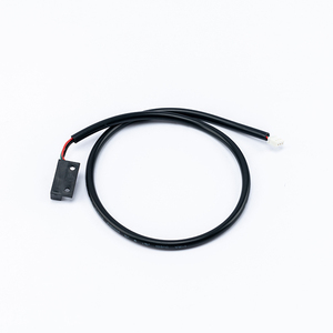 黑色液体接近传感器高电平稳定运行光学霍尔接近传感器 - Product Image 1