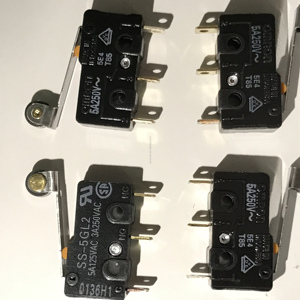 สวิตช์ D2F-L2 3A สวิตช์แบบธรรมดาของแท้ D2F 30VDC 125VAC สวิตช์แบบ Spdt 100% - Product Image 2