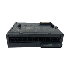 Módulo analógico de entrada/salida TM3AM6, Modicon TM3, 4 entradas, 2 salidas (tornillo), 24 VDC