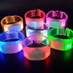 RGB светодиодный браслет с пультом дистанционного управления DMX512, меняющий цвет браслет, музыкальное оформление для рождественских праздников, новогодние украшения на День благодарения - Product Image 6