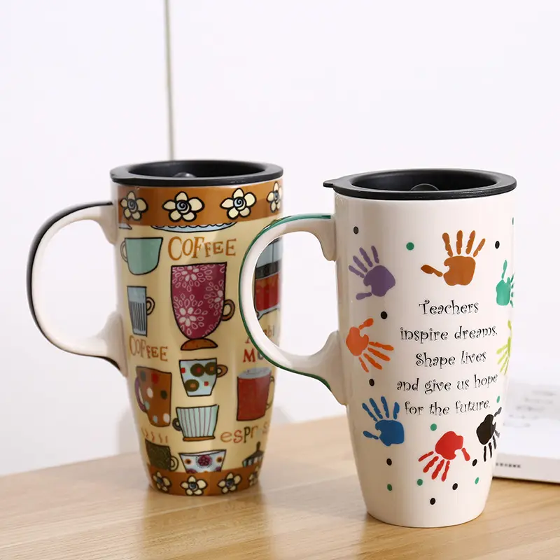 Mignon 500ml peinture à la main tasse en céramique tasse avec couvercle nouveau lait café maison tendance amoureux tasses en céramique en gros