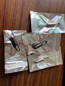 ステンレス鋼キーホルダーピルホルダー密閉型防水ビンポータブルスモールピルボックスキャリーオンピルケース