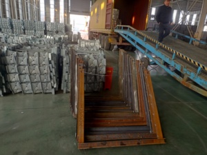 Pies de andamio de acero ajustables de galvanizado en caliente Estilo de diseño tradicional Soporte de base de gato Andamios completos - Product Image 2
