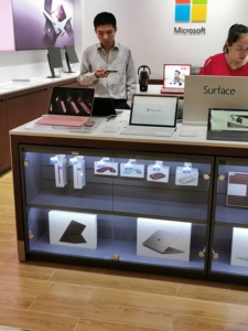 Lighted Free Unique Modern Style Laptop <strong>Display</strong> Cabinet <strong>Design</strong> Counter <strong>Computer</strong> <strong>Table</strong> <strong>Computer</strong> Retail Store <strong>Design</strong> - Product Image 3