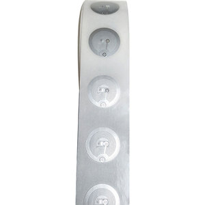 <span class=keywords><strong>11</strong></span> * 21mm Dia25mm 13.56Mhz NFCチップ透明透明透明ウェットインレイ/RFIDステッカー防水ISOモデルPVC PETペーパーロールパッケージ
