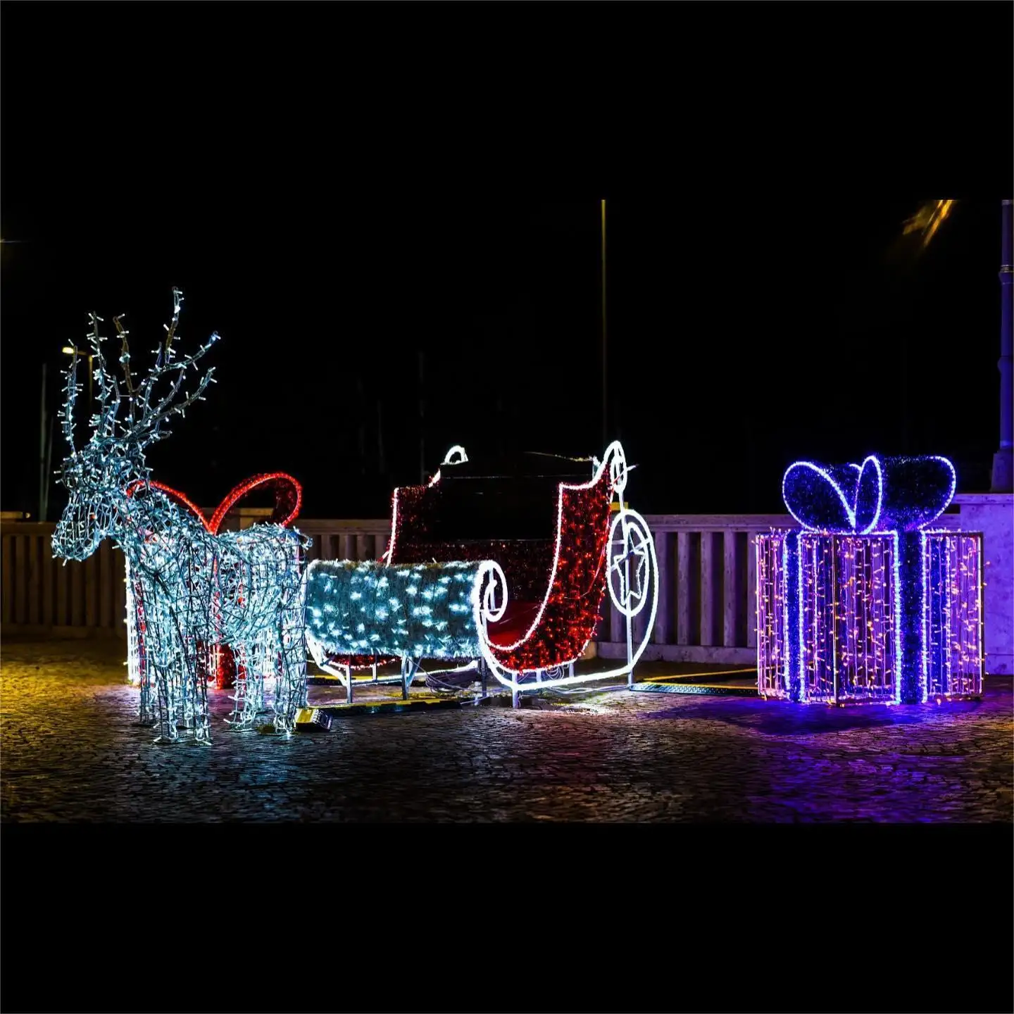 Papá Noel de Navidad al aire libre, trineo de renos con luz Led decorativa, de alta calidad