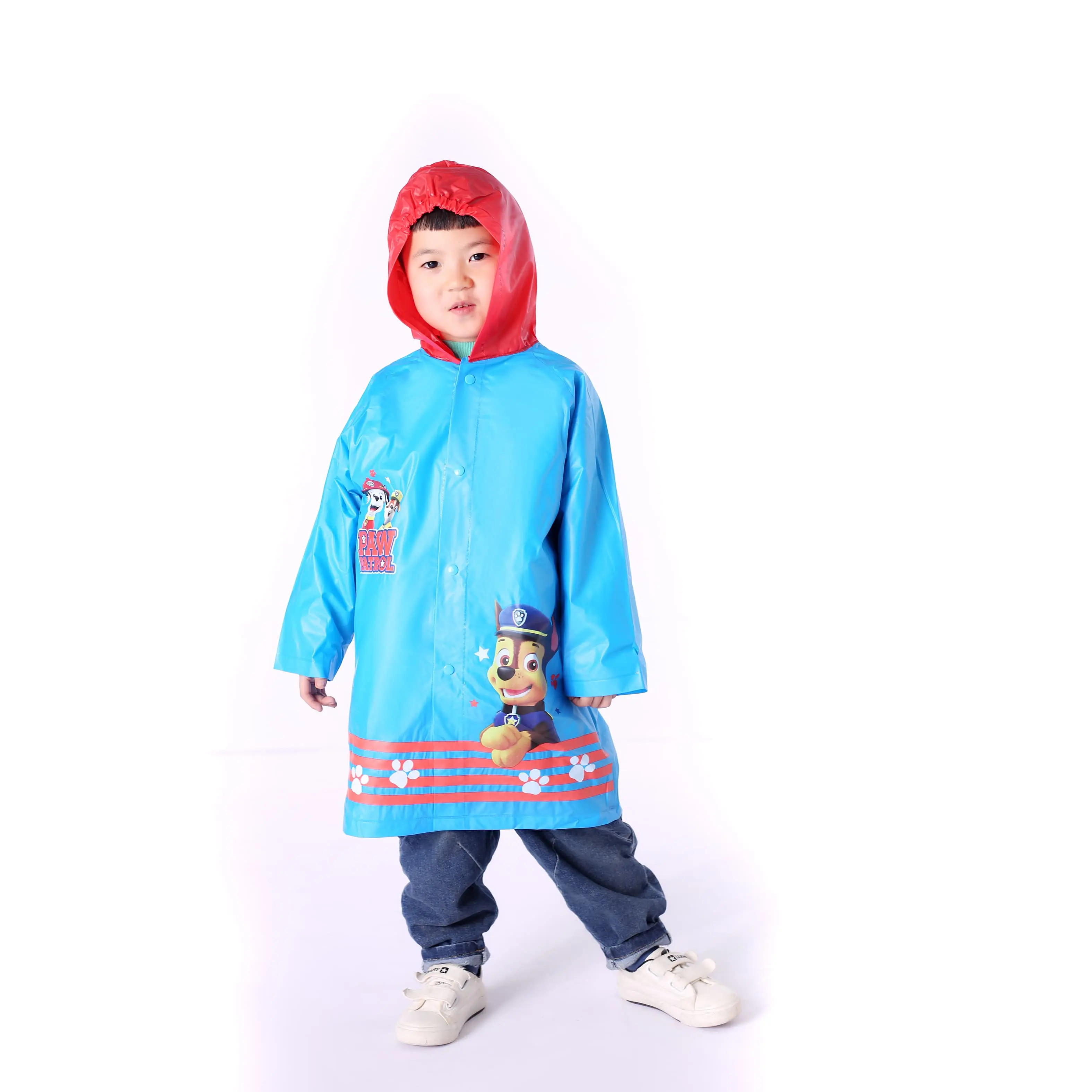 Plastik yansıtıcı parlak pvc çocuk yağmurluğu su geçirmez toptan uzun kollu uygun EVA çocuk yağmurluğu ceket