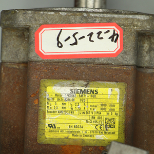 Motore sincrono Siemens SIMOTICS S 1FK7-CT PN = 2.3kW con interfaccia di comunicazione RS485 1FK7063-2AF71-1RH1