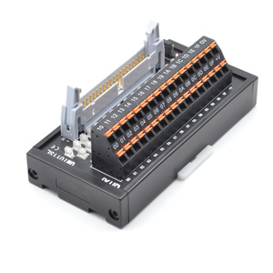QMT011SL Terminal Block <strong>Module</strong> 32 Bit PLC <strong>Input</strong> and <strong>Output</strong> <strong>Module</strong> with Light Adapter Terminal Block PLC <strong>Relay</strong> Terminal Station - Product Image 1