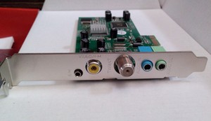 3-in-1-PCI-Express-Multimedia-Karte mit analogem TV-Tuner FM-Tuner-Video aufnahme funktion für Desktop-PC - Product Image 6