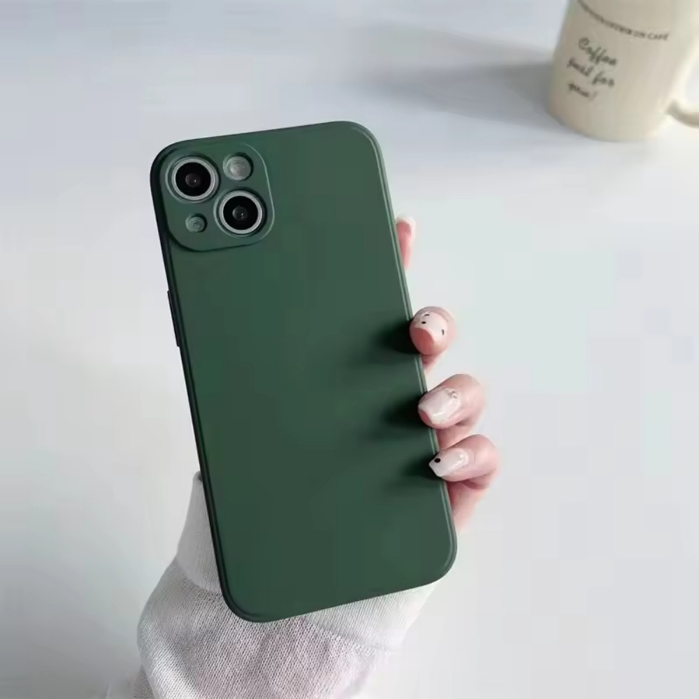 สีเขียวเข้ม