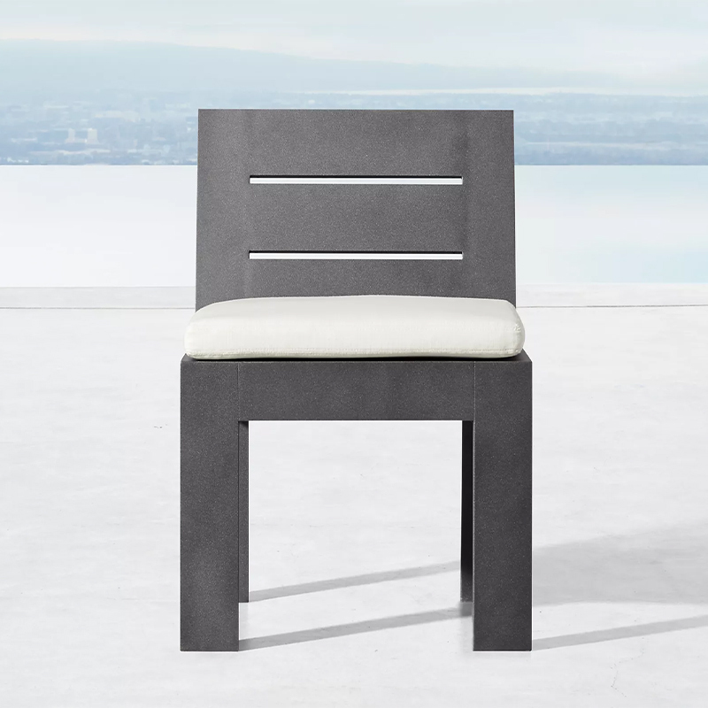 chaise
