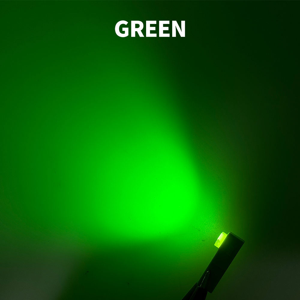 สีเขียว